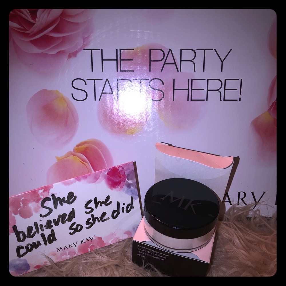 Mary Kay translucent loose powder